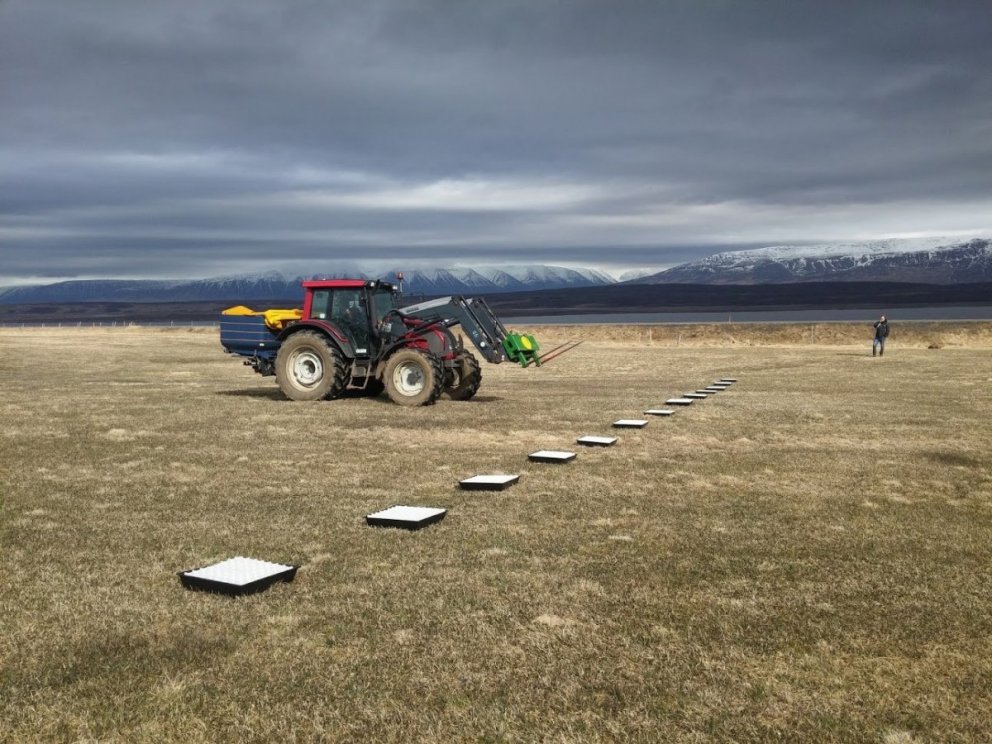 Dreifing á tilbúnum áburði