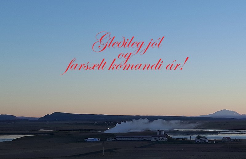 Myndin er tekin í blíðskaparveðri á vetrarsólstöðum 2018. Bærinn er Laugarbakkar í Ölfusi.