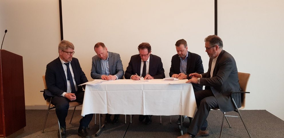 Samningur undirritaður um Loftslagsvænan landbúnað