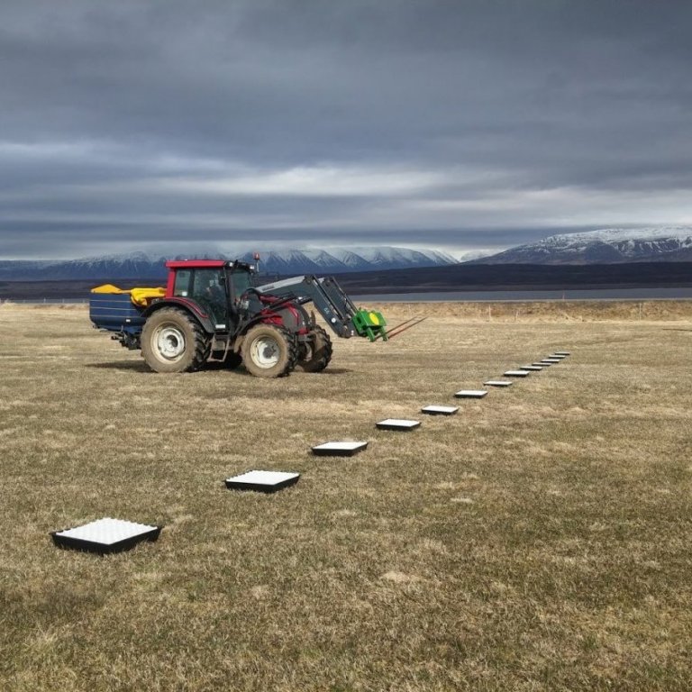 Dreifing á tilbúnum áburði