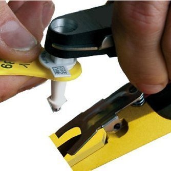 Erfðamengisúrval: 77% kúabúa pantað DNA-merki