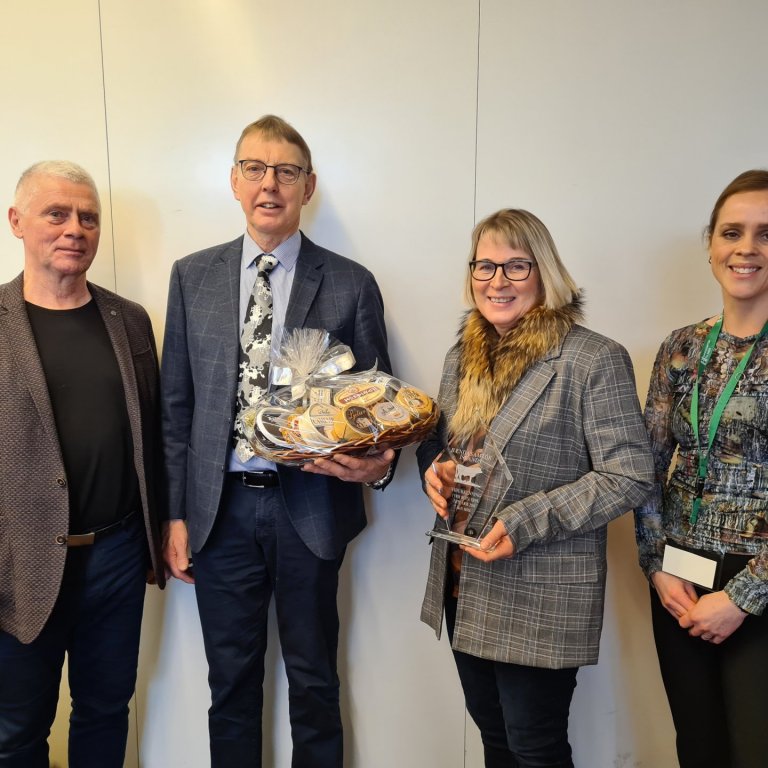 F.v. Sveinbjörn Eyjólfsson, Pétur Diðriksson, Karitas Þ. Hreinsdóttir og Herdís Magna Gunnarsdóttir.…