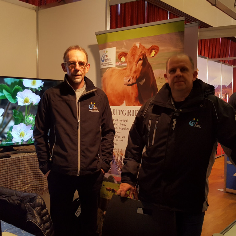 Runólfur Sigursveinsson og Guðmundur Jóhannesson í bás RML á Hey bóndi 2017